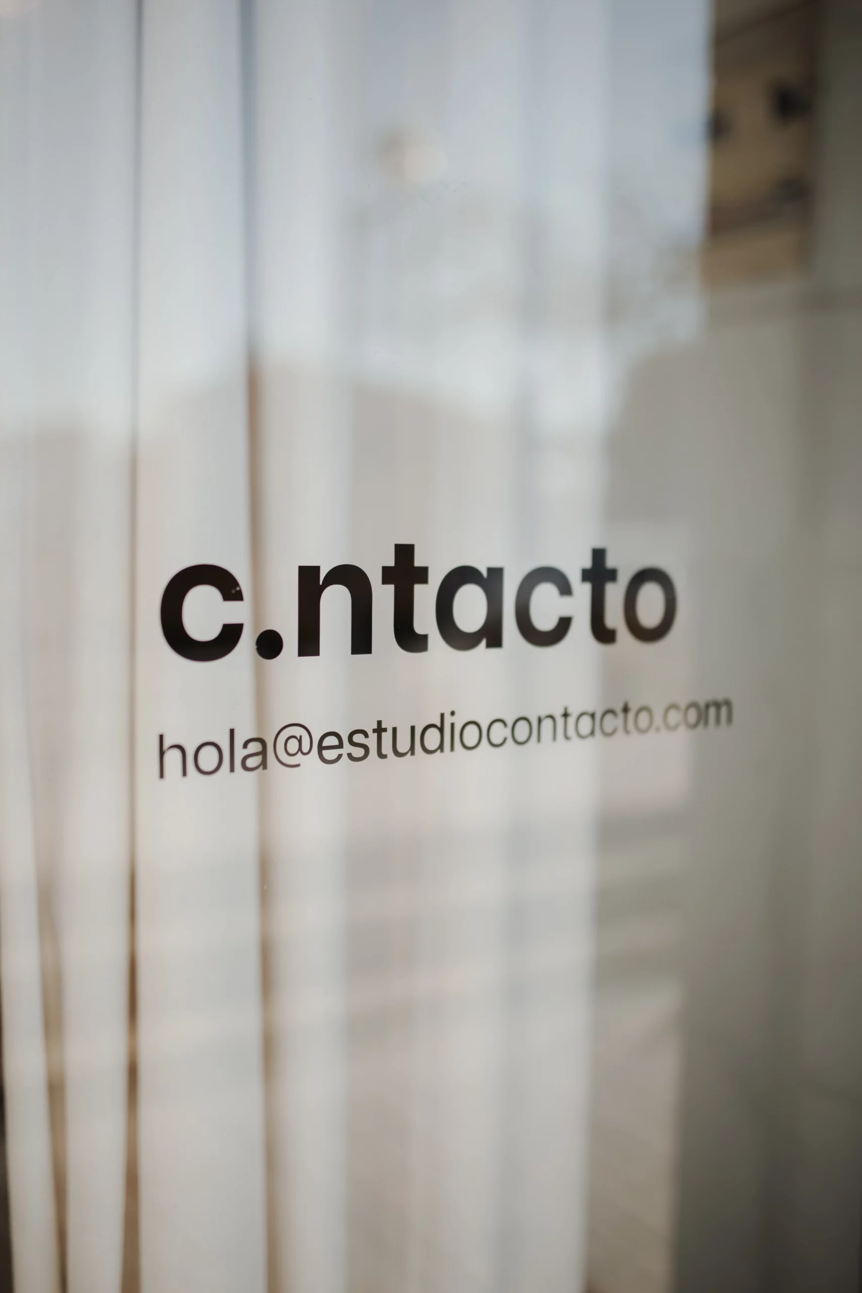 SINONIMASTUDIO_corporativa-Estudiocontacto-009